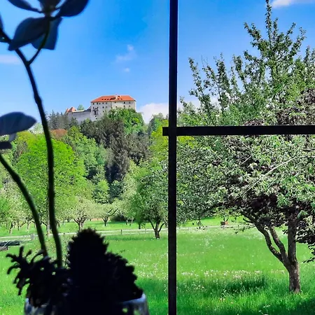 Apartment Deerwood-2-storey Garden With Castle View Balcony