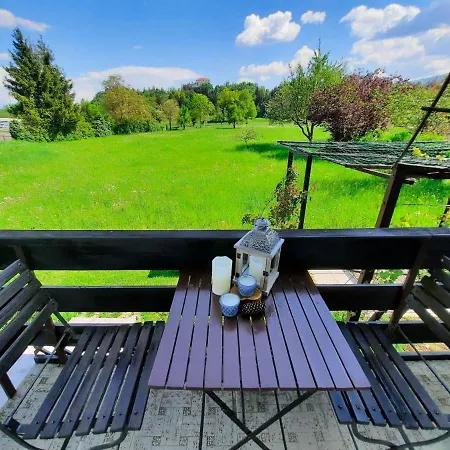 Apartment Deerwood-2-storey Garden With Castle View Balcony