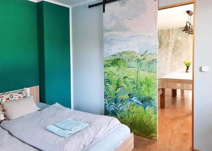 דירה Deerwood-2-storey Garden With Castle View Balcony