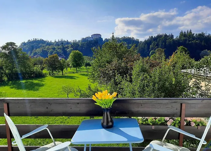 Apartment Deerwood-2-storey Garden With Castle View Balcony