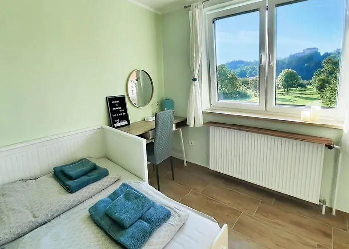 Apartment Deerwood-2-storey Garden With Castle View Balcony Bled