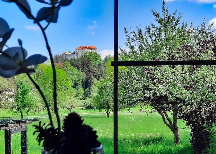 Apartment Deerwood-2-storey Garden With Castle View Balcony