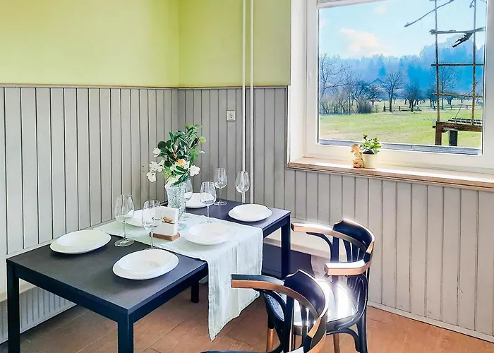 Apartment Deerwood-2-storey Garden With Castle View Balcony *